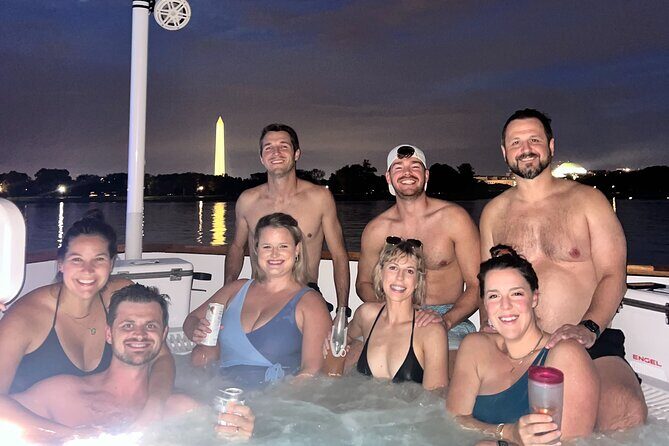 Luxury Private Hot Tub Boat of DC Potomac Monuments Tub up to 20 - Who Should Consider This Tour?
