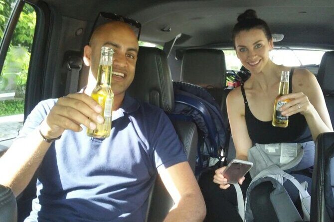 Luxury SUV arrivals from Cancun Airport one way - The Sum Up