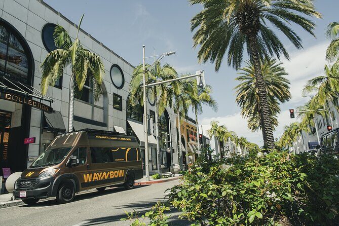 Luxury Waynbow Star Tour Experience through Los Angeles - What Makes This Tour Stand Out?