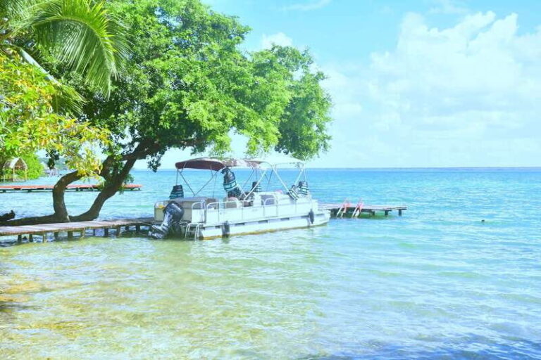 Mahahual: Chacchoben Mayan Ruins and Seven Color Lagoon Trip - What’s Included and What to Keep in Mind