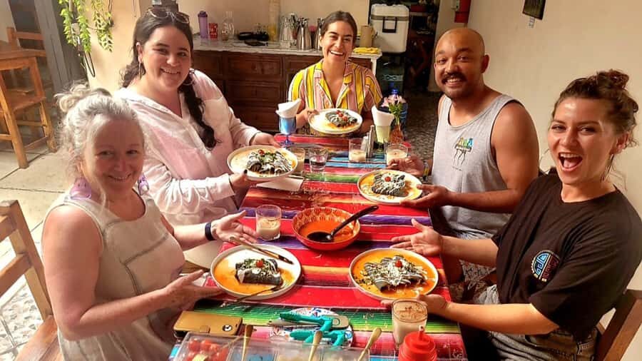 Market Visit & Mexican Cooking Class in Puerto Vallarta - Exploring the Day in Detail: What to Expect