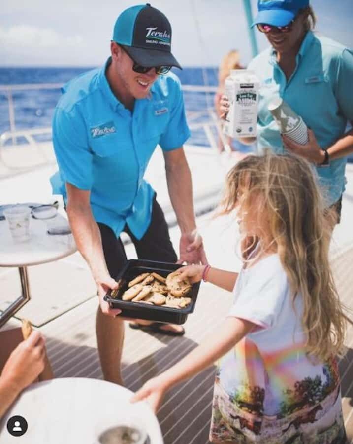 Maui: Ka'anapali Sunrise Coffee Sail with Pastries - Who Should Consider This Tour?