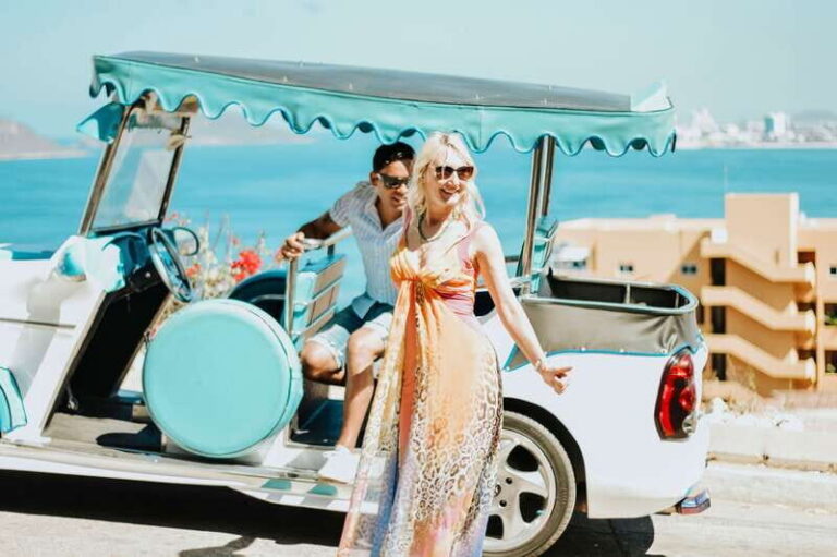 Mazatlan: Grand Aquarium Ticket and City Sightseeing Tour - Exploring Mazatlán in a Traditional Open-Air Vehicle