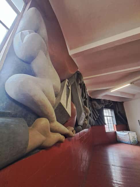 Mexican Muralism Tour: Paint Your Graffiti - Exploring the Murals and Neighborhoods