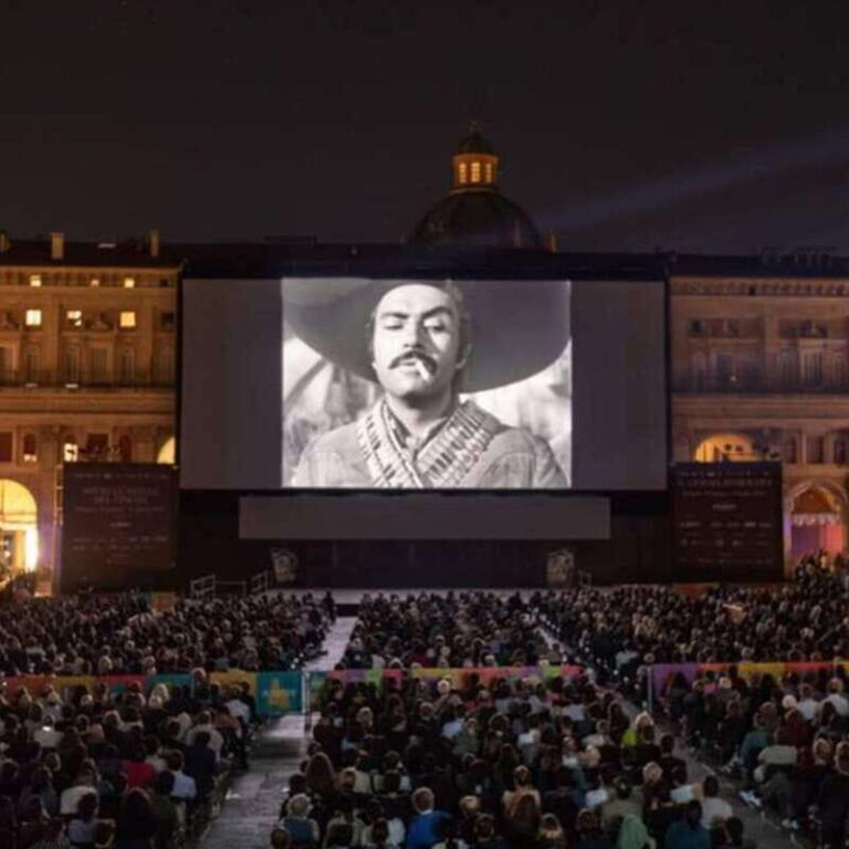 Mexico City: Art and Food Tour with Lunch - What Makes This Tour Stand Out?