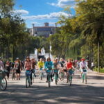Mexico City: Chapultepec & Reforma Historic Bike Experience - The Experience on Sundays and Weekdays
