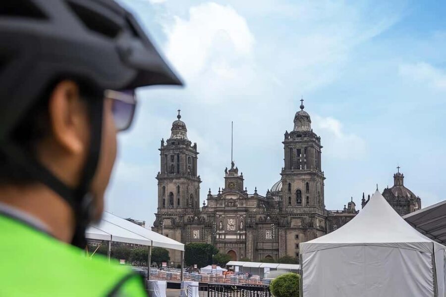Mexico City: City Discovery Bike Rental with Map - The Experience from a Travelers Perspective