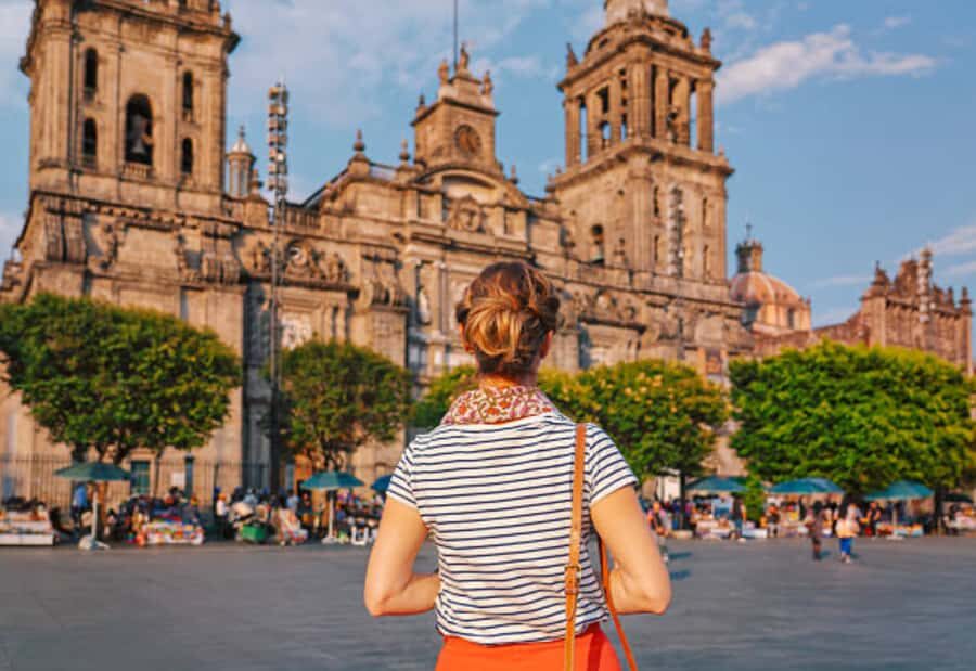 Mexico City: Private Family-Friendly Walking Tour - What Makes This Tour Stand Out