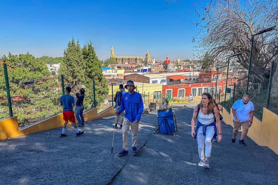 Mexico City: Puebla, Cholula & Tonantzintla with Lunch - Discovering Cholula: The Great Pyramid and Its Legends