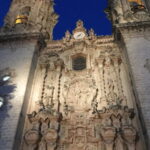 Mexico City: Taxco and Cacahuamilpa Caves Day Trip - Transportation and Group Size