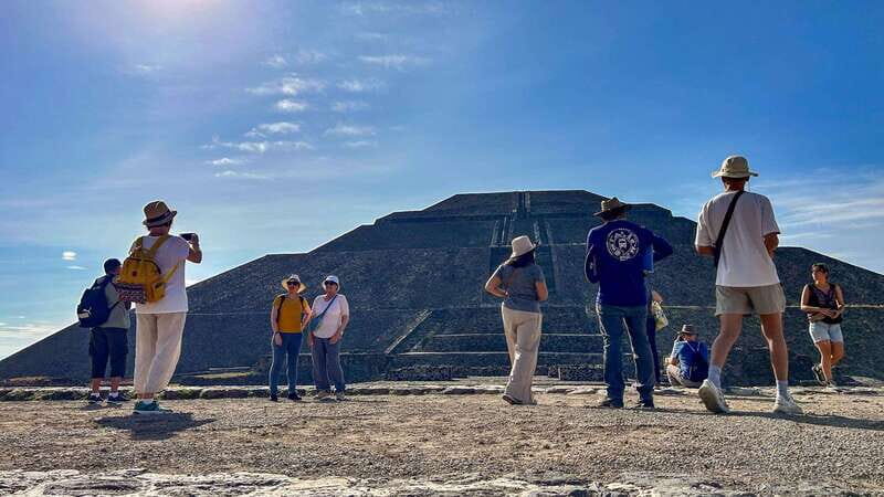 Mexico City: Teotihuacan First Entry Tour with Expert Guide - Authenticity and Value
