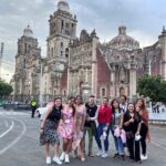 Mexico City Tour Bilingual Tour - The Metropolitan Cathedral
