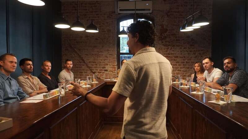 Mezcal y Mole with a Sommelier CDMX - An In-Depth Look at the Experience