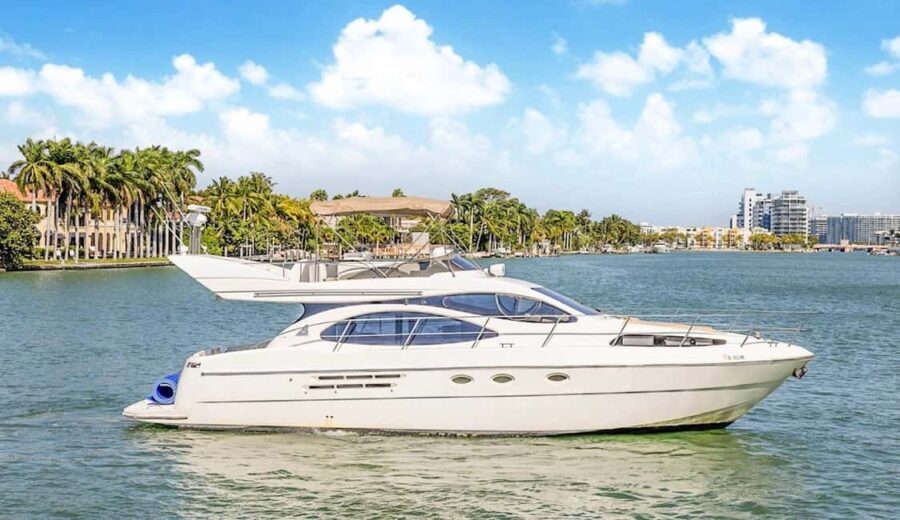 Miami Beach: 48 Foot Private Yacht Rental - Who Will Love This Experience?