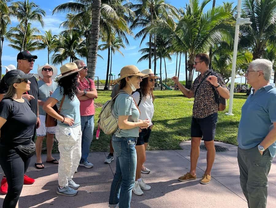 Miami Beach Crime & Scandals Walking Tour with Crime Buff - Who Will Enjoy This Tour?