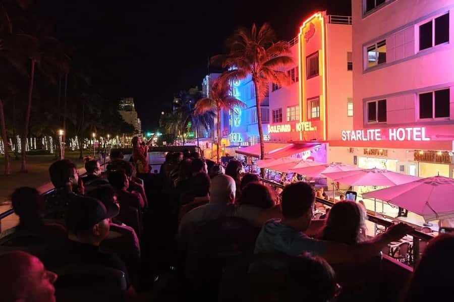 Miami by Night: City and Beach Lights Panoramic Tour - The Experience from the Traveler Perspective