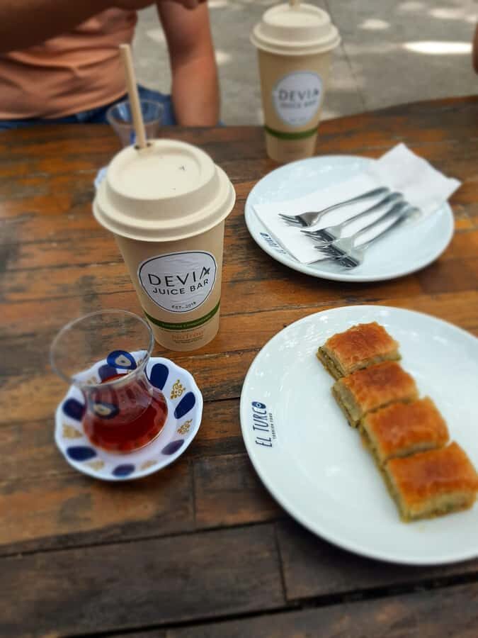 Miami: Food tour in French in a convertible Mustang or luxury SUV - Who Would Love This Tour?