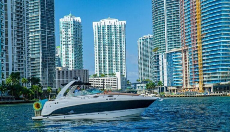 Miami: Private Boat Cruise & Guided Scenic Tour - What Reviewers Love Most