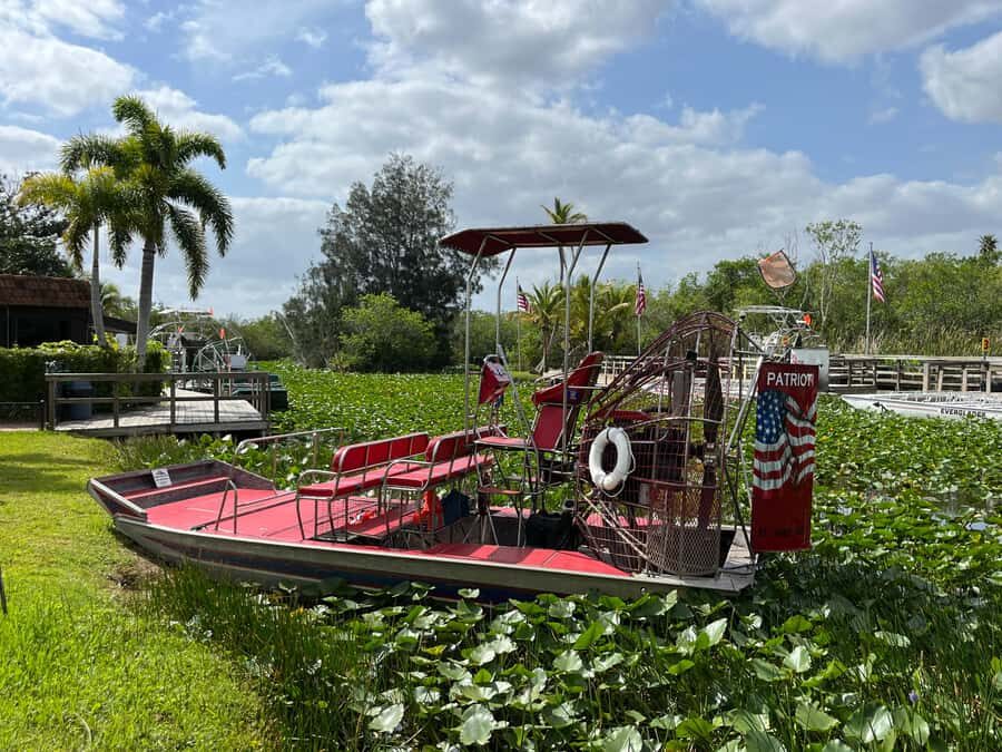 Miami: Private Everglades Tour in French in a Convertible Mustang - Who Will Love This Tour?
