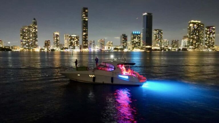 Miami: Private Yacht Charter - Who Will Love This Experience?