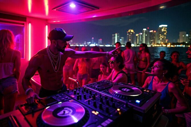 Miami's Top Yacht Party: Neon Nights with 3 Hr Open Bar Cruise - Authentic Perspectives from Past Travelers