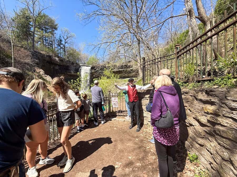 Minneapolis: Minnehaha Falls Trolley Ride - The Practical Value of This Tour