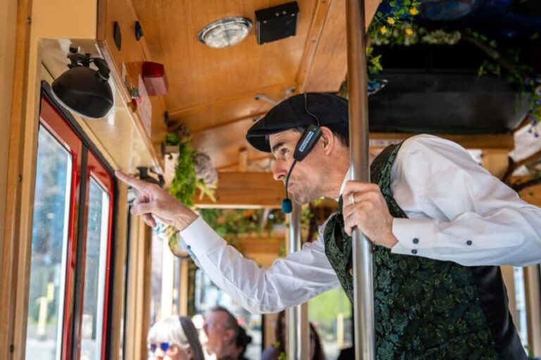 Minneapolis Narrated Sightseeing Scenic Tour - Who Should Consider This Tour?