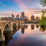 Minneapolis: Private Family-Friendly Walking Tour - Exploring the Itinerary