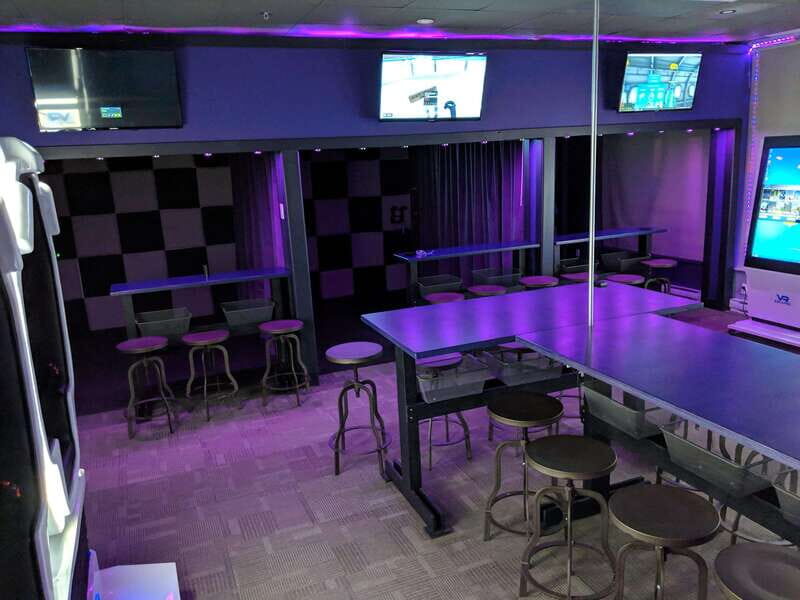 Mont-Tremblant: VR Arcade - Game Station - The Value: Price and Practicality