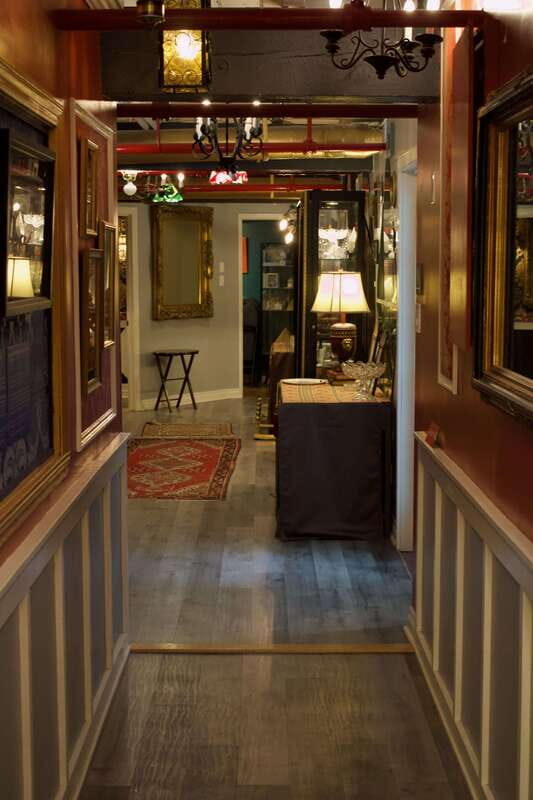 Montreal: Art Center and Museum Audio Guided Tour - Exploring the Historic Building