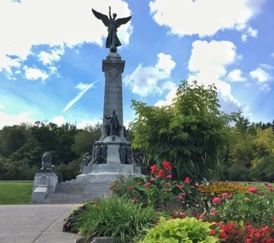 Montreal: Best Street Food Tour With A Local Guide - Who will love this tour?