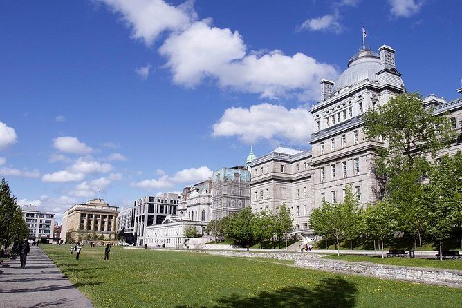 Montreal City Sightseeing Tour with Live Commentary - Who Will Love This Tour?