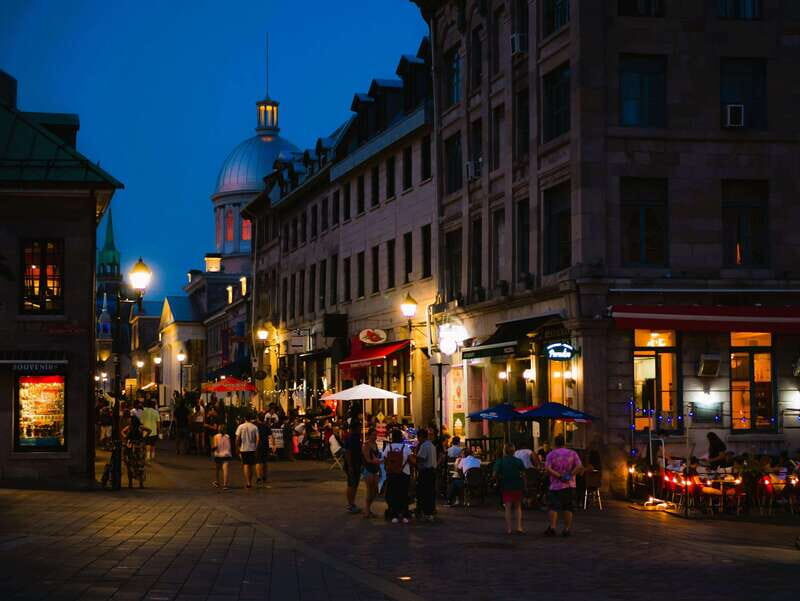 Montreal: Old Montreal at Twilight Walking Tour - Why This Tour Stands Out