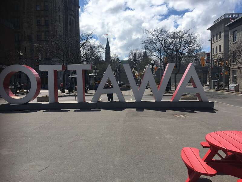 Montreal: Private Day Tour to Ottawa - Why the Highlights Matter
