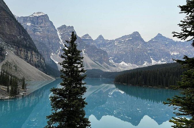 Moraine Lake and Lake Louise Day Tour - Transportation and Group Size: Why It Matters