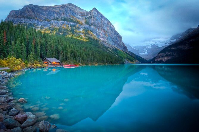 Mountain Lakes and Waterfalls - roundtrip from Banff - Who Should Consider This Tour?