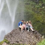 Multnomah Falls: Sunset Guided Tour to Five Waterfalls - The Magic of Sunset and the Vista House