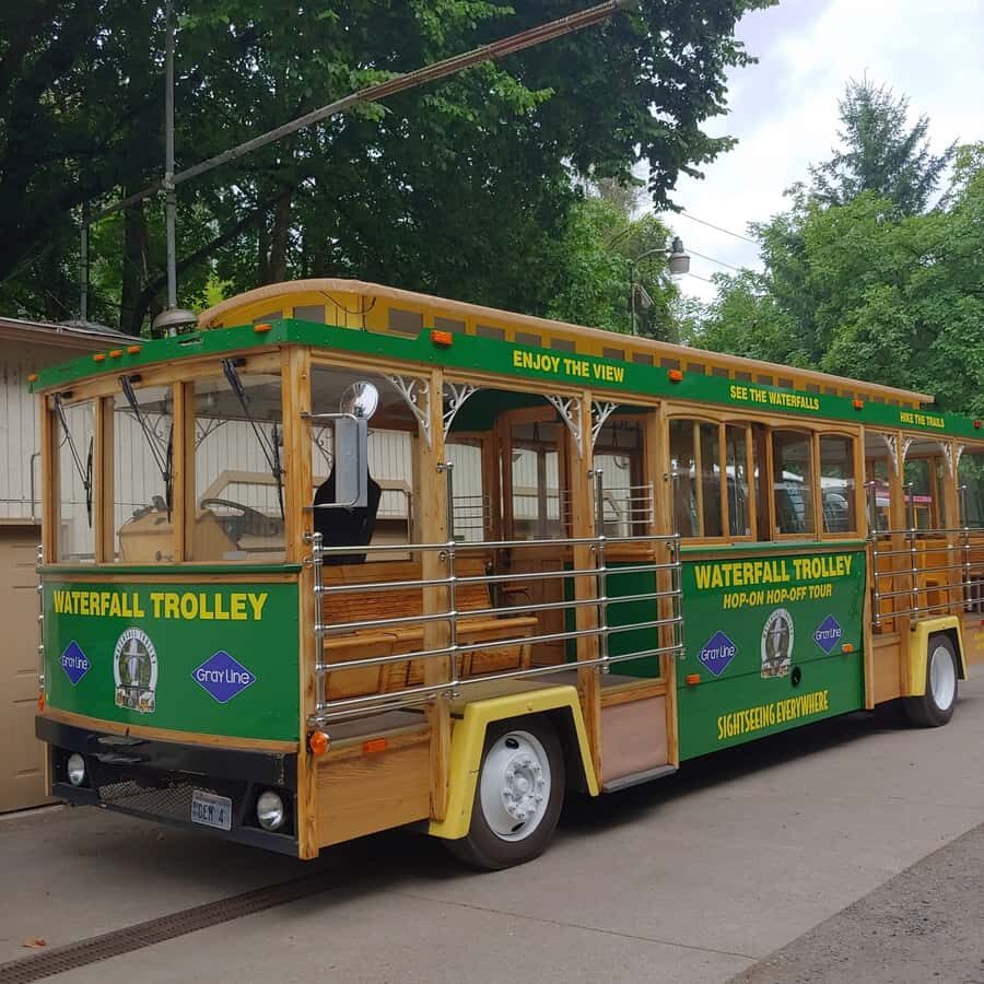 Multnomah Falls: Waterfall Corridor Hop-On Hop-Off Trolley - Who Should Consider This Tour?