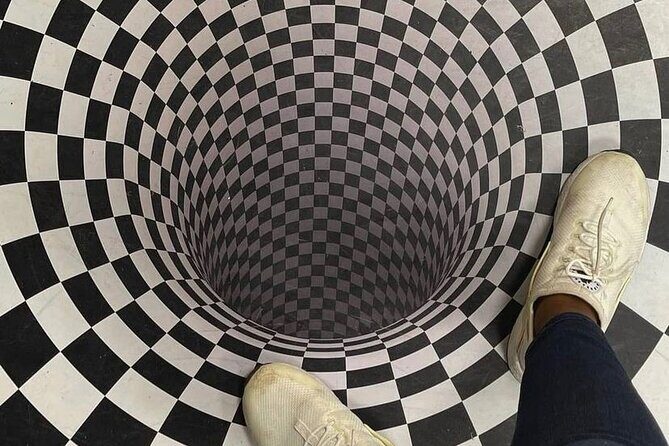 Museum of Illusions Admission in Toronto - Authentic Perspectives from Visitors