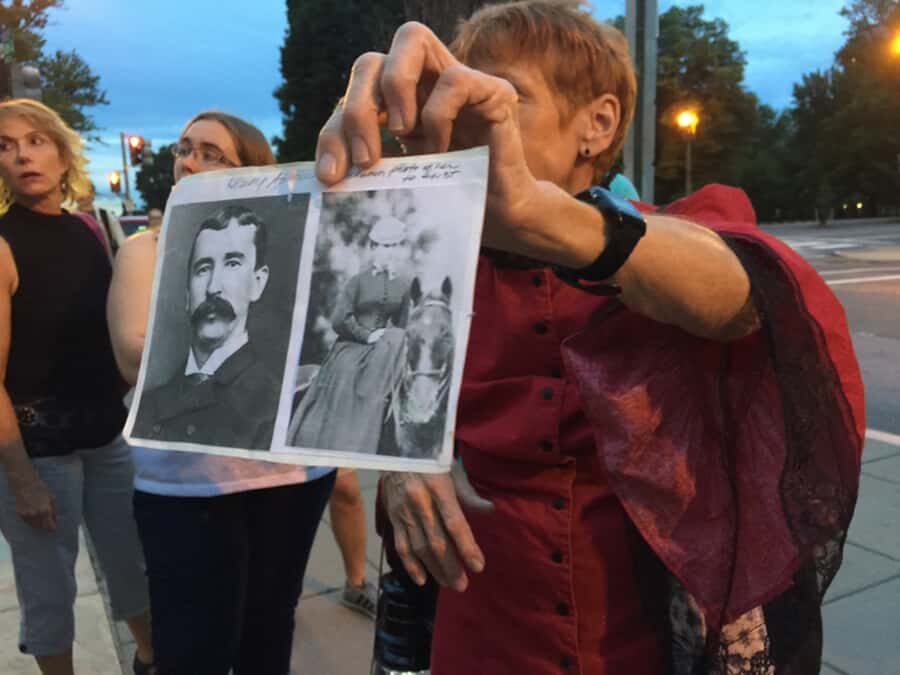 Nashville: Haunted History Walking Tour with Guide - The Stops and Their Stories