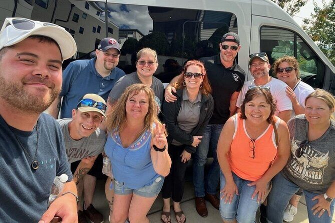 Nashville Jack Daniel's Whiskey Distillery Tour, Live Music & BBQ - What the Reviews Say