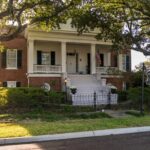 Natchez Self Guided Walking Tour - Authentic Experiences and What You Might Miss