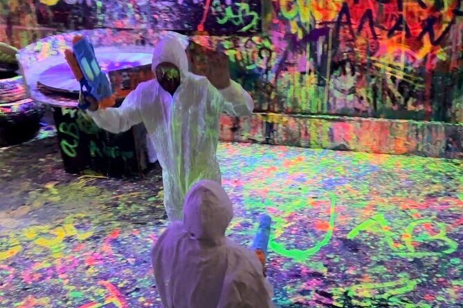 Neon Light Paint Therapy Session in LA - The Sum Up: Is It Worth It?