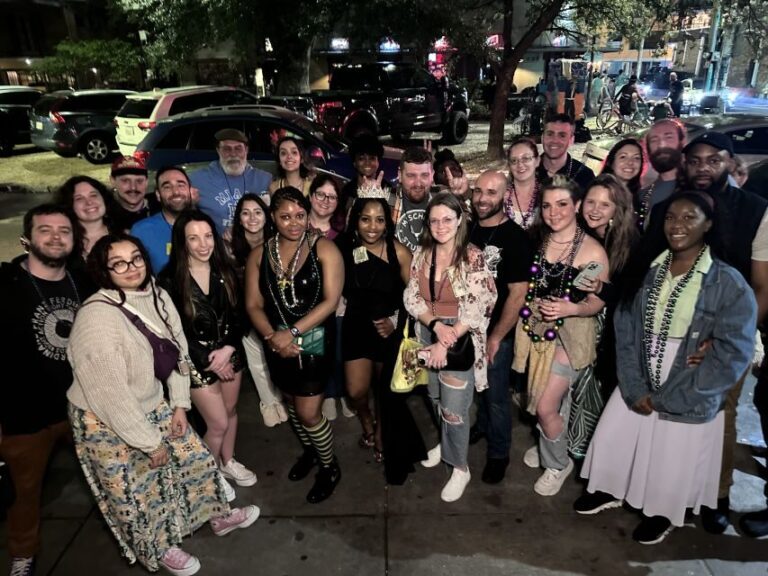 New Orleans: Ghost and Haunted Pub Crawl Tour with Free Shot - The Experience on the Ground