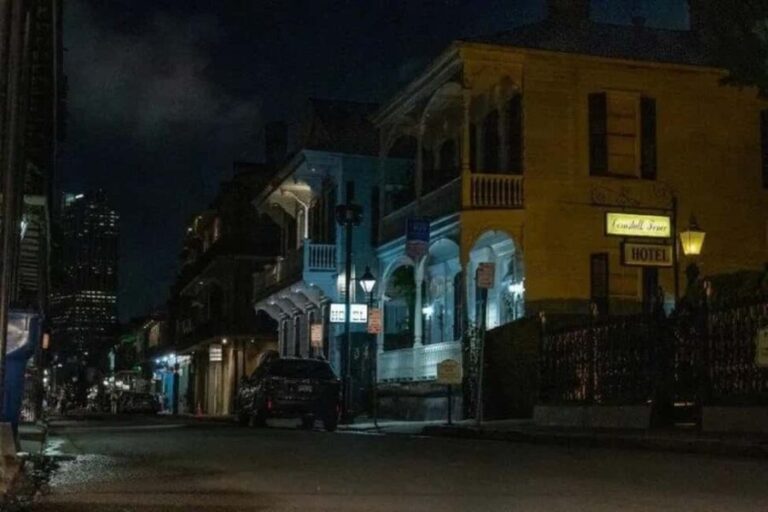 New Orleans: Ghosts of the French Quarter Tour - The Experience and Value