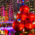 New York City: Merry Manhattan Christmas Lights Holiday Tour - Discovering Midtown Manhattan’s Holiday Charm
