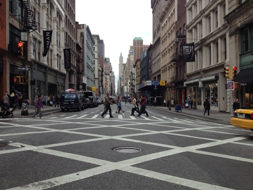 New York City: Private Walking Tour with a Local - Breaking Down the Experience: What to Expect