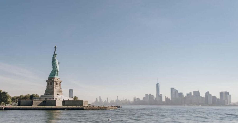 New York City: Statue of Liberty & Battery Park Guided Tour - What Sets This Tour Apart