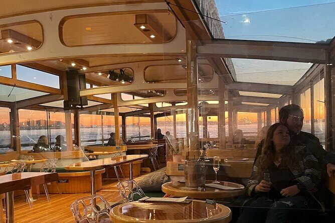 New York City Sunset Cruise on a Yacht - Who Is This Cruise Best For?