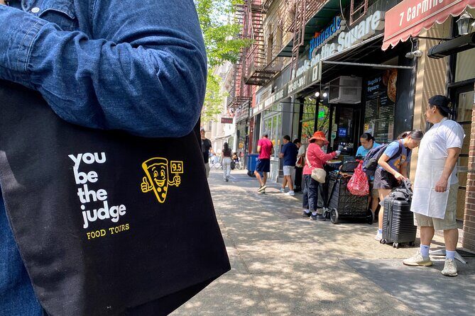 New York City's Best Pizza tour - Authenticity and Local Flavor